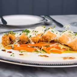 Tempura di pesce e verdure